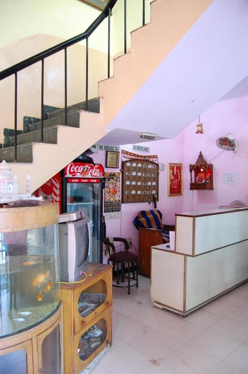 Hotel Viren Plaza Agra  Ngoại thất bức ảnh