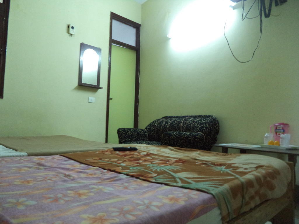 Hotel Viren Plaza Agra  Ngoại thất bức ảnh